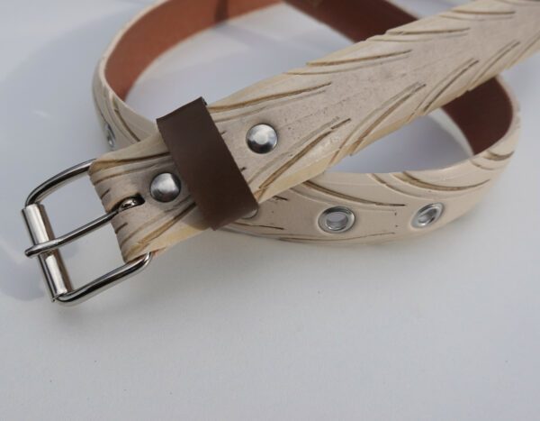 Ceinture vegan en pneu de vélo